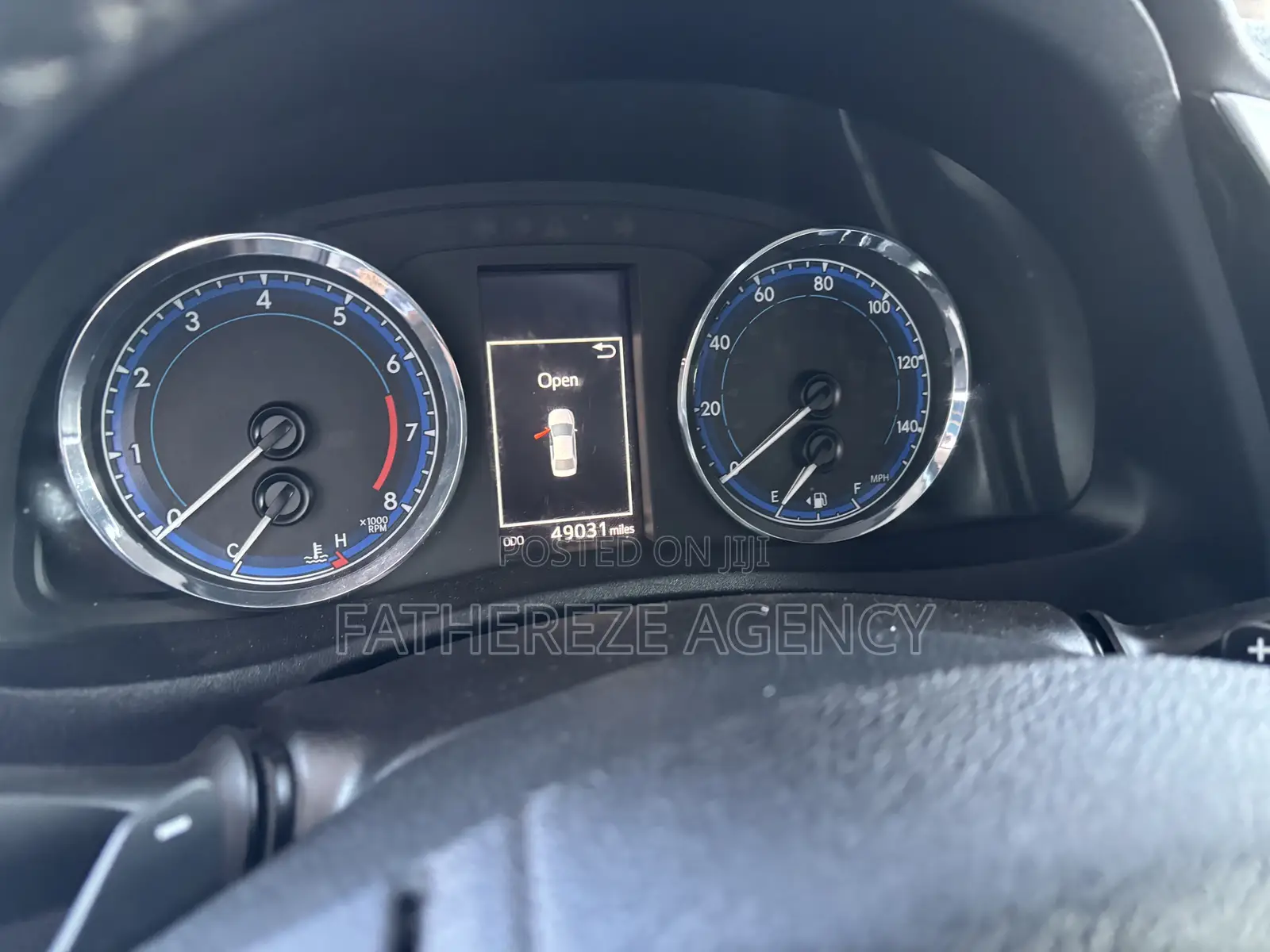 Toyota Corolla SE 4dr Sedan (1.8L 4cyl CVT) 2017 Silver