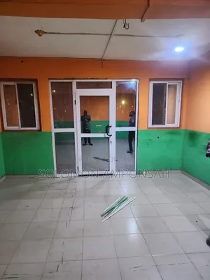 Shop for Rent
