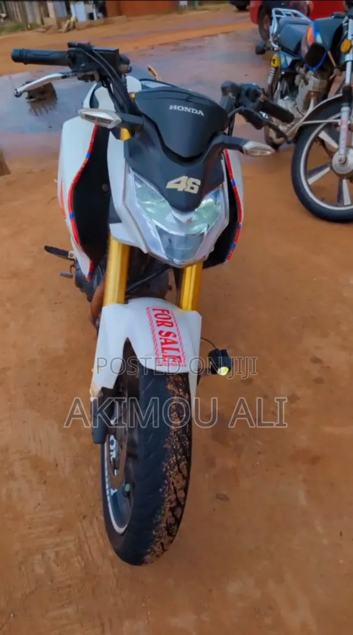 Honda CBR 2024 White