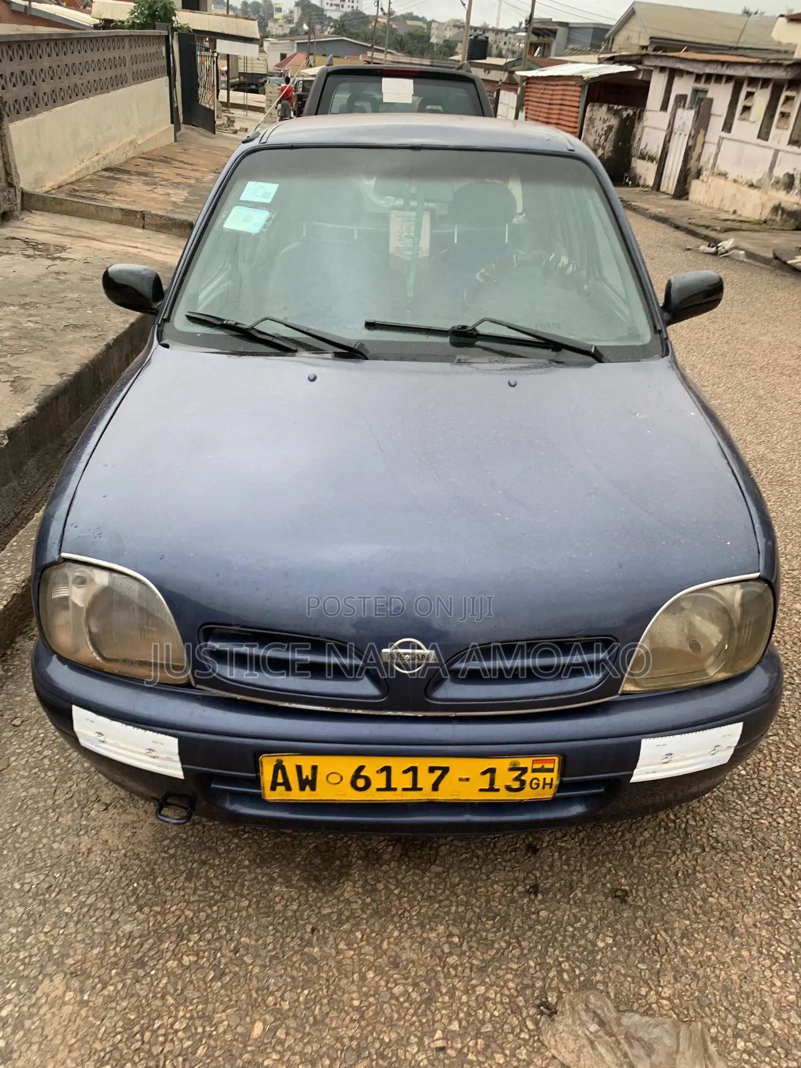 Nissan Micra 2000 Blue