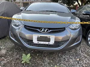 Hyundai Elantra Limited Sedan FWD (1.8L 4cyl 6A) 2013 Gray