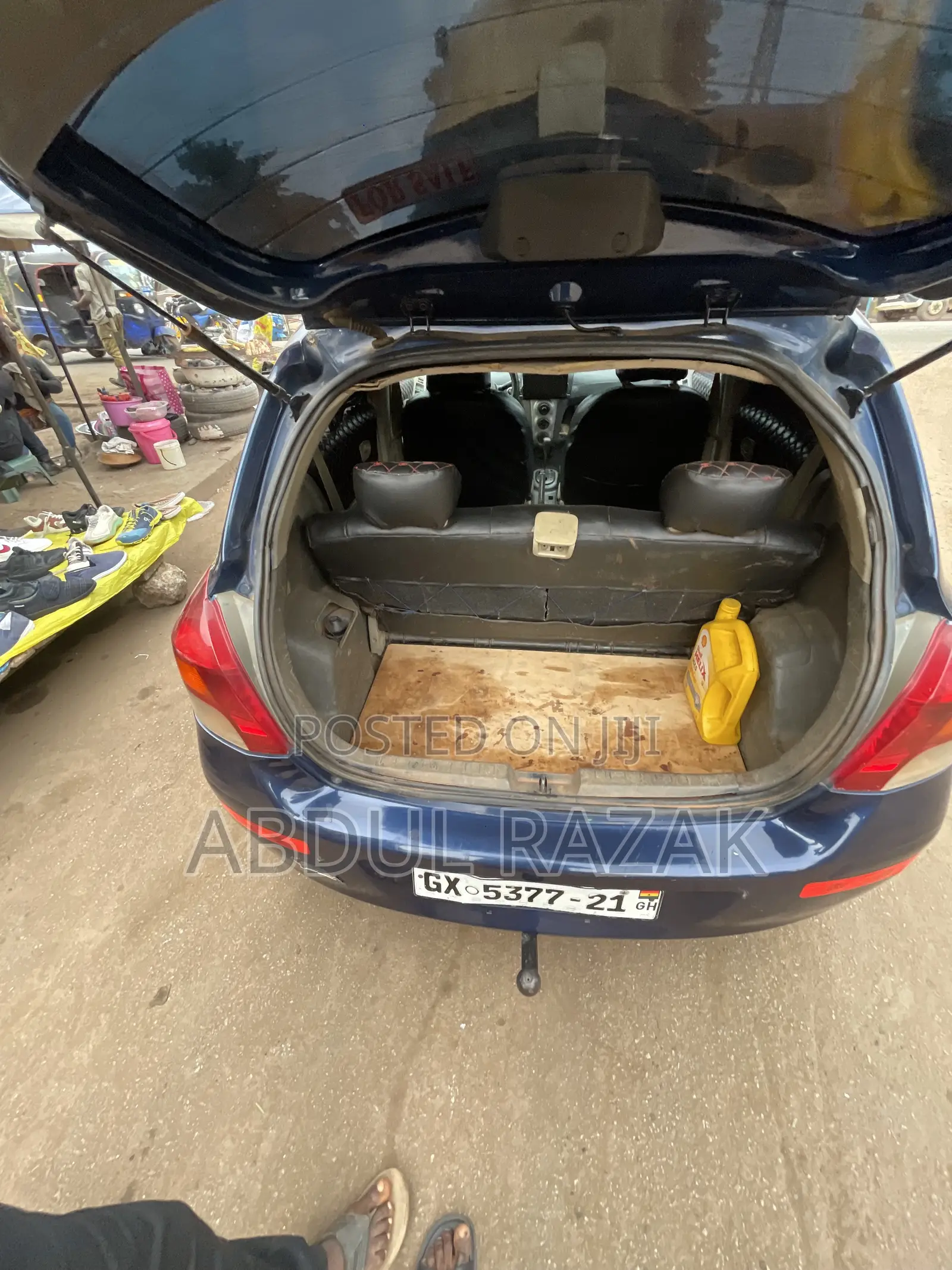 Toyota Vitz 2010 Blue