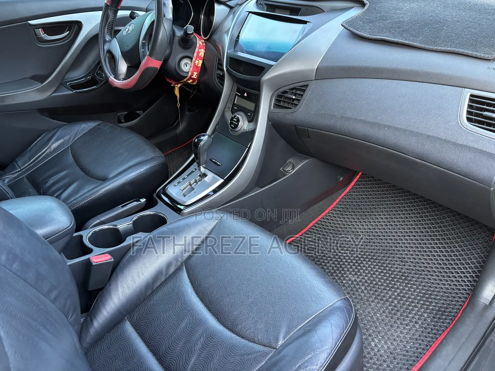 Hyundai Elantra Limited Sedan FWD (1.8L 4cyl 6A) 2013 Gray