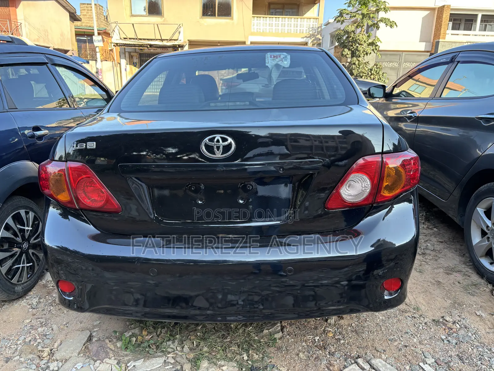 Toyota Corolla LE 4dr Sedan (1.8L 4cyl 4A) 2010 Black