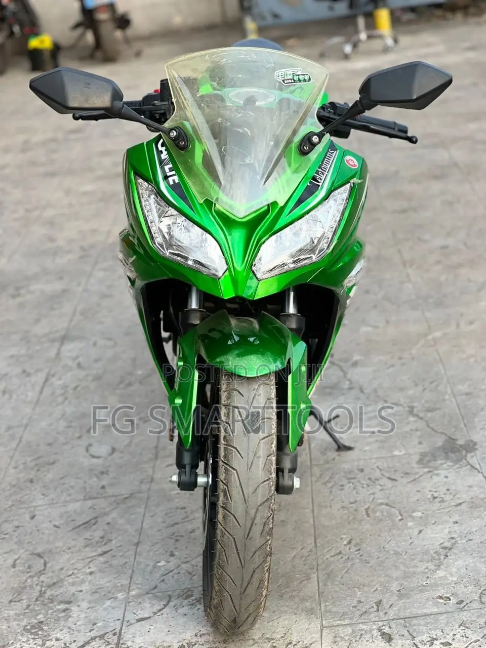 Motorcycle 2025 Green