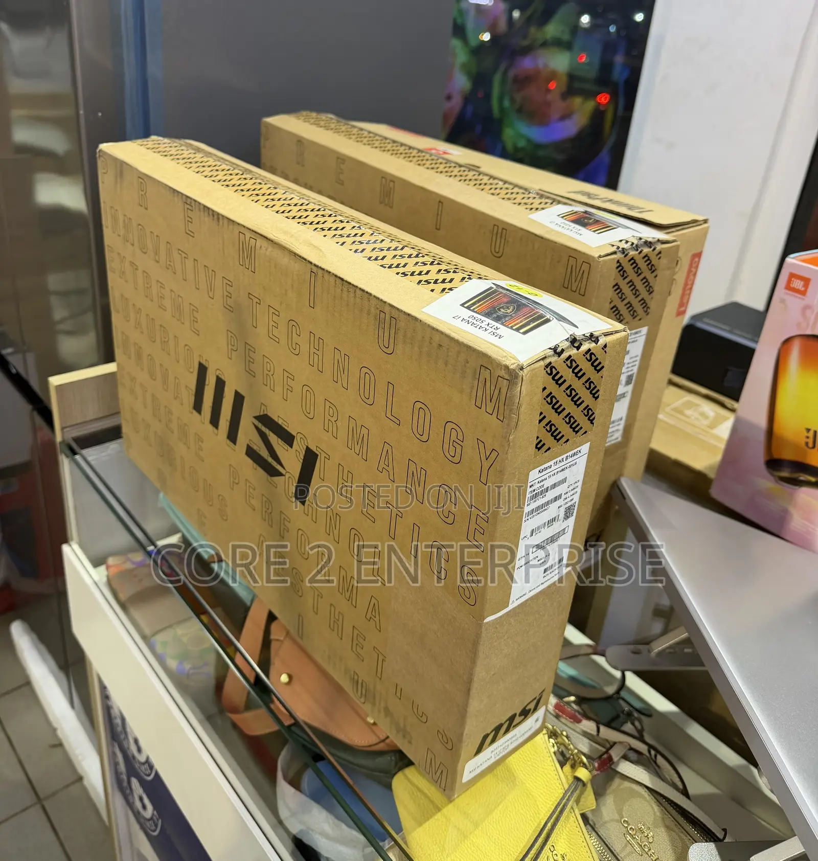 New Laptop MSI Katana 15 16GB Intel Core i7 SSD 512GB