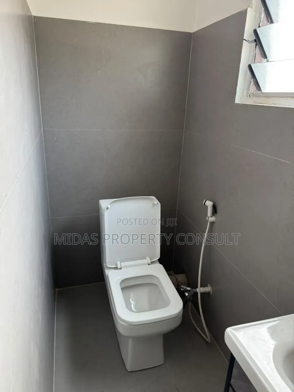 1bdrm Apartment in Kanda Estate for rent