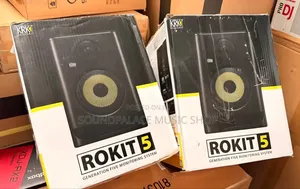 KRK ROKIT 5 Generation Five Powered Studio Monitor