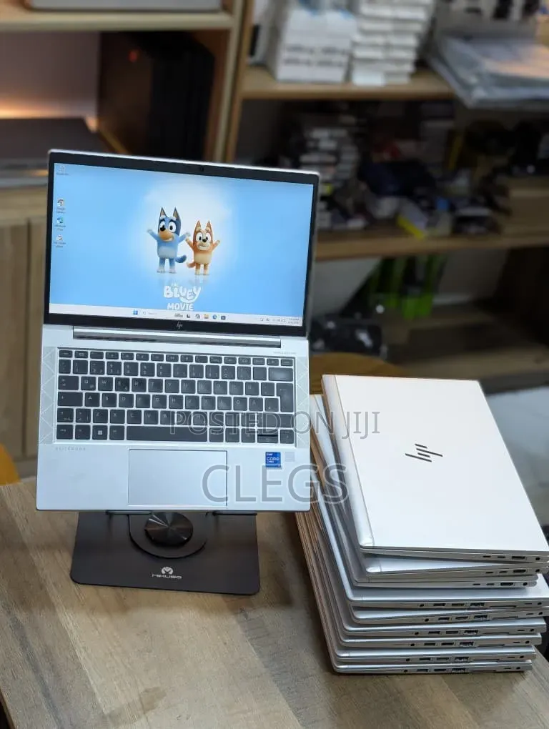 Laptop HP EliteBook 830 G8 16GB Intel Core i5 SSD 256GB