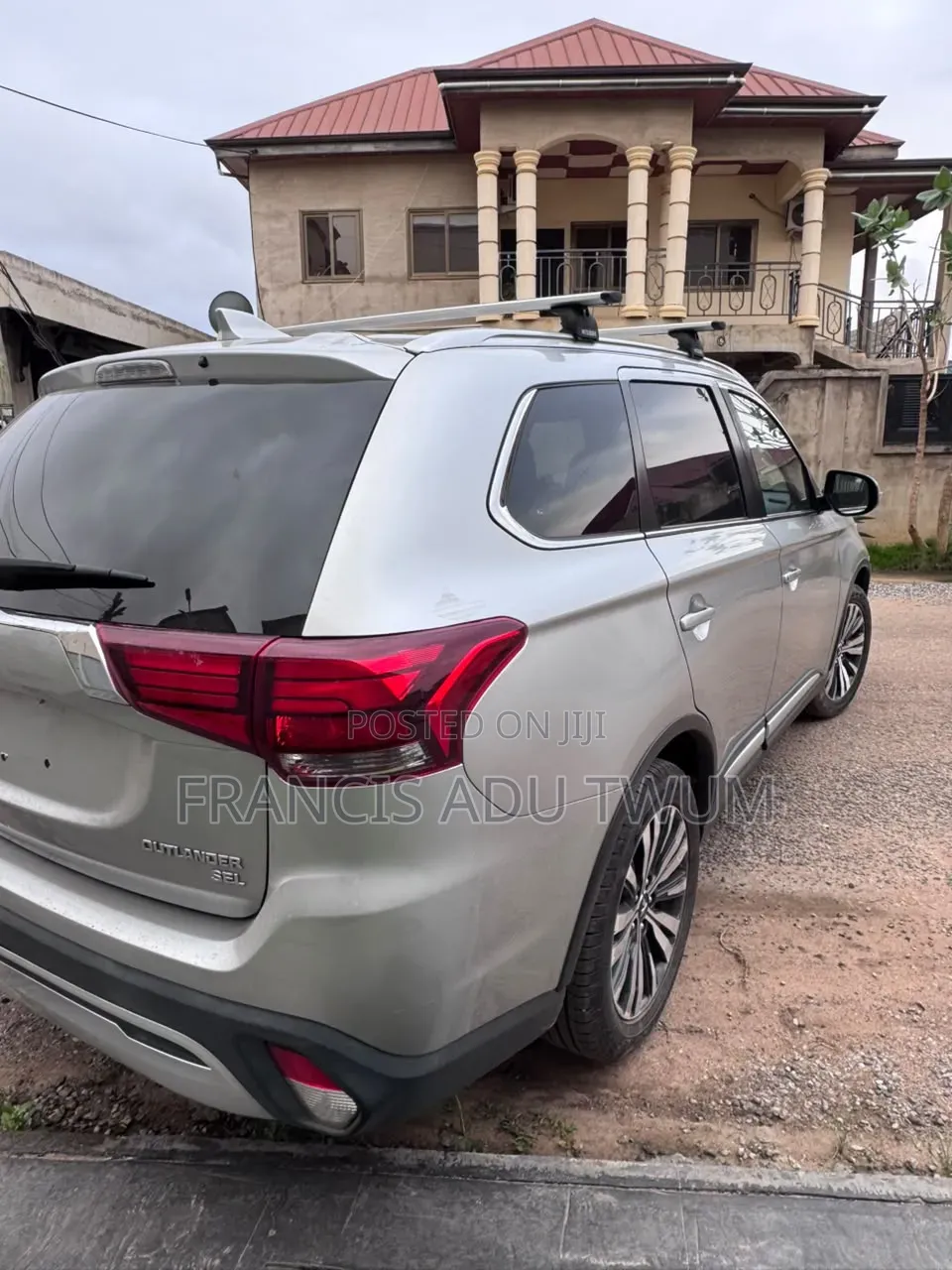 Mitsubishi Outlander 2019 Silver