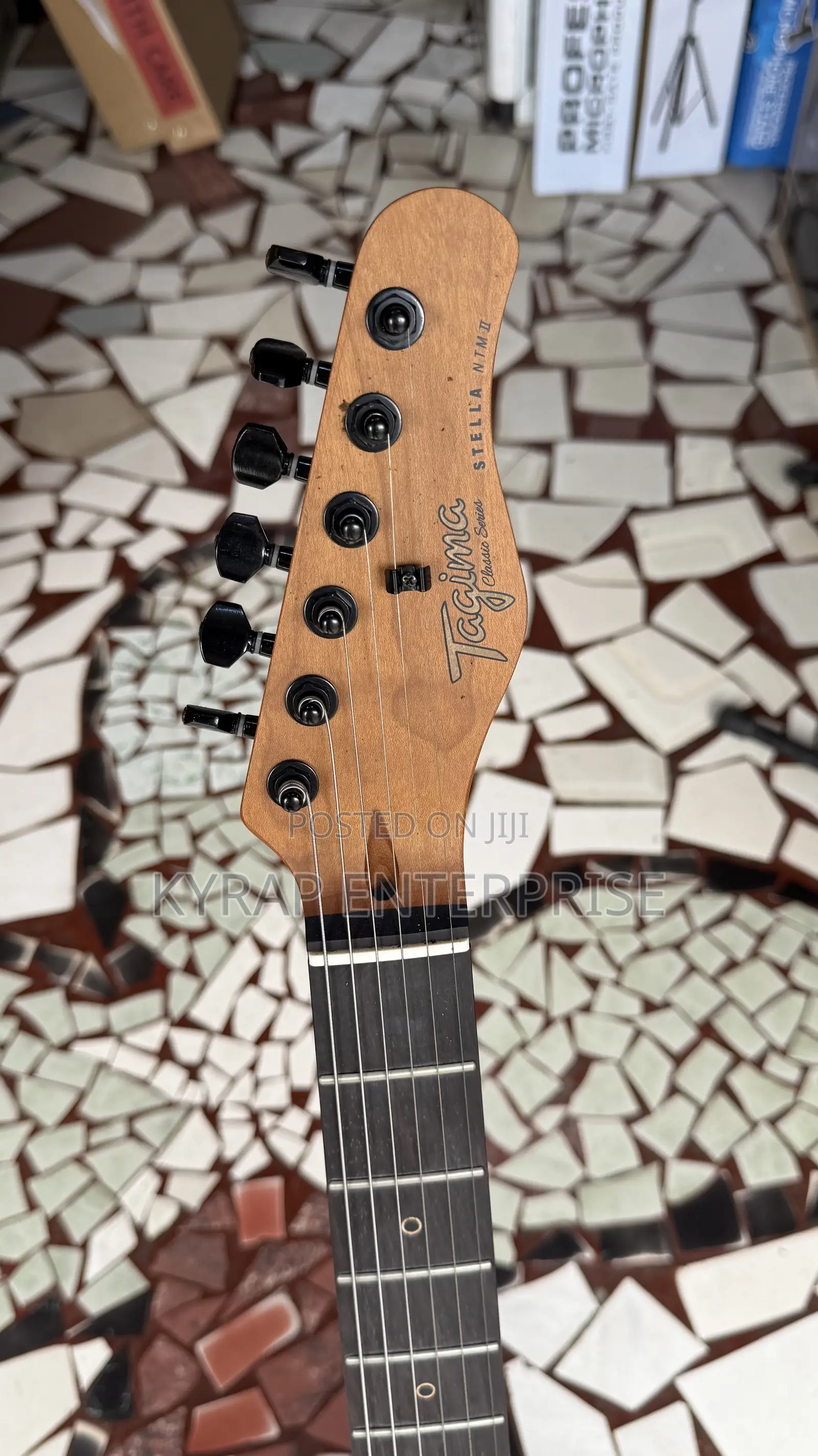 Tagima Electric Lead Guitar