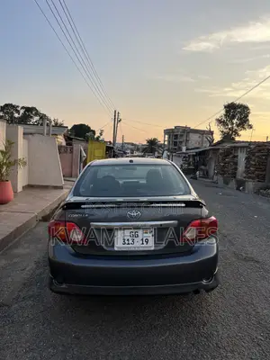 Toyota Corolla 2010 Gray