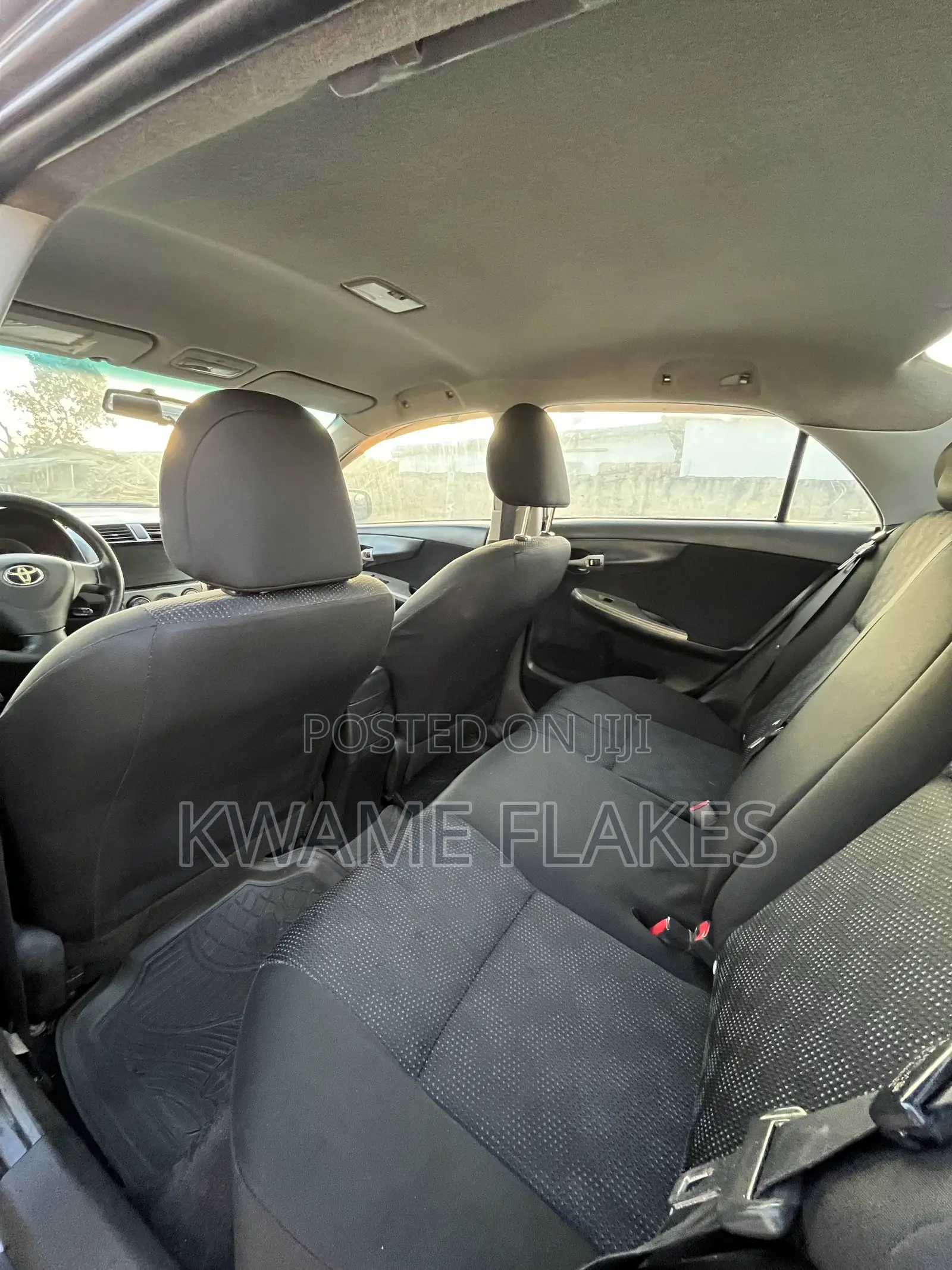Toyota Corolla 2010 Gray