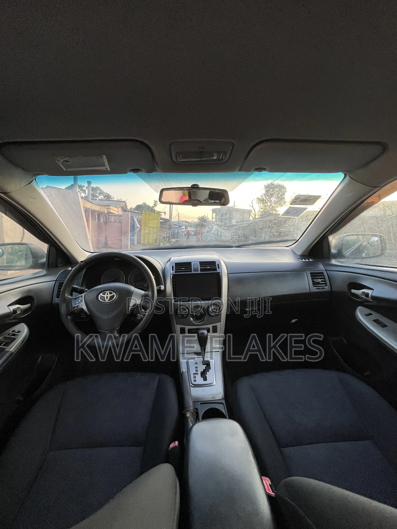 Toyota Corolla 2010 Gray