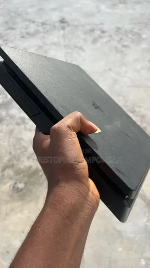 Ps Slim 1t Going for a Cool Price