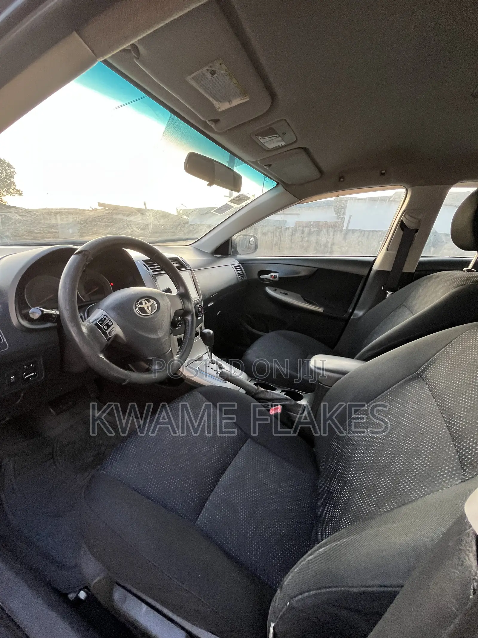 Toyota Corolla 2010 Gray
