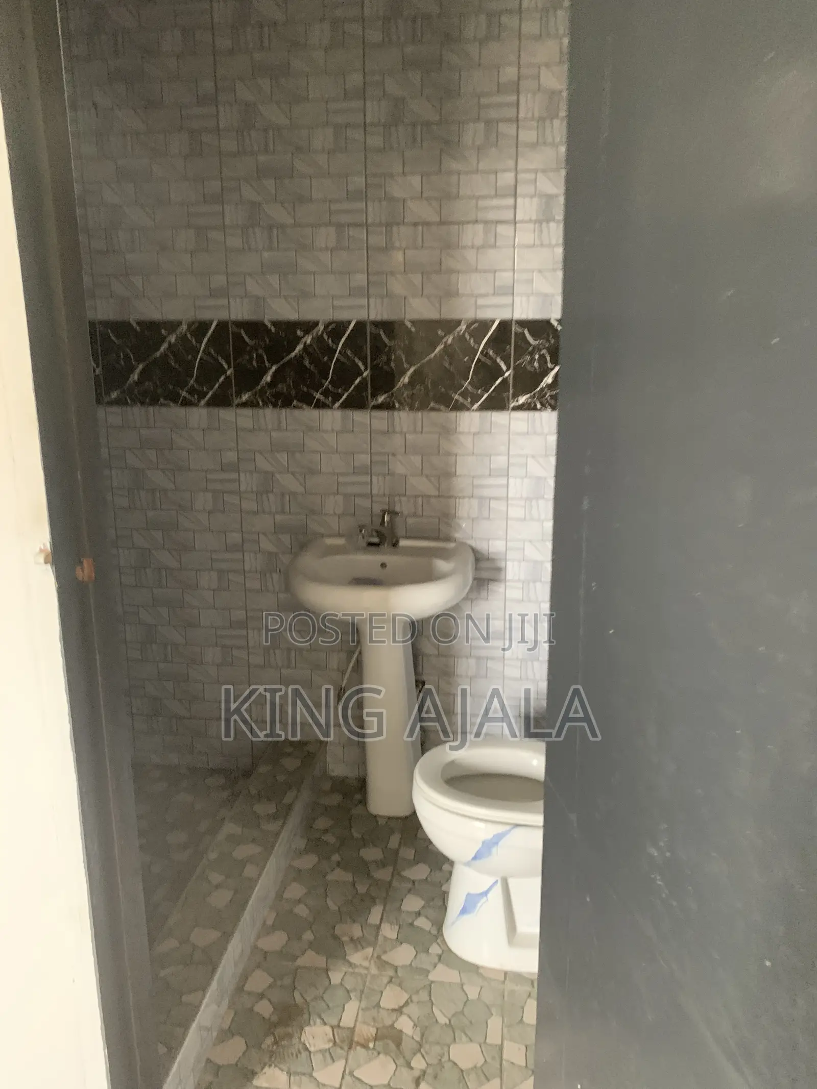 Furnished 2bdrm Apartment in Kasoa Lamptey By, New Market for rent