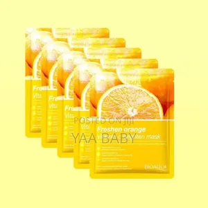 Brightening Face Mask