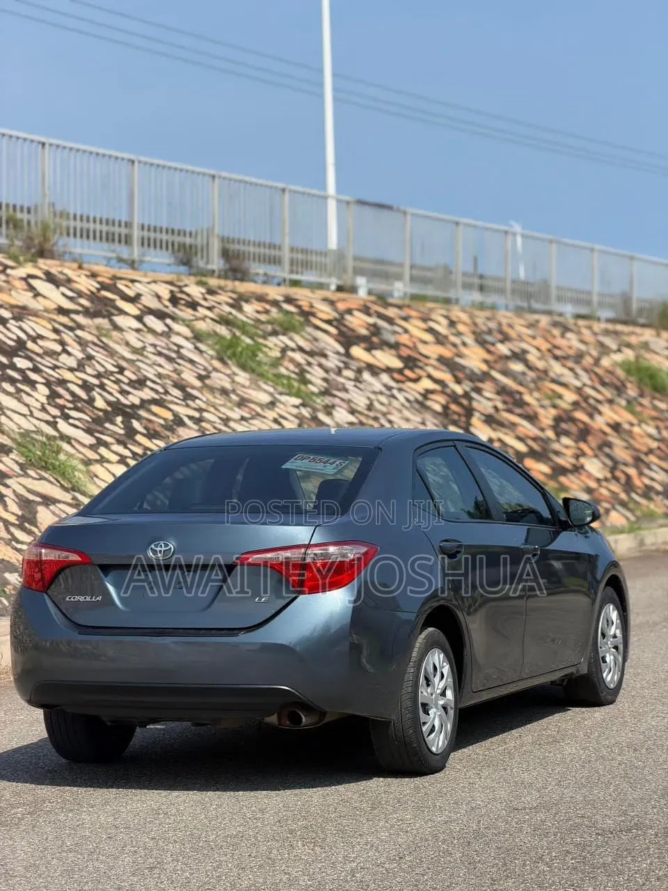 Toyota Corolla 2017 Blue