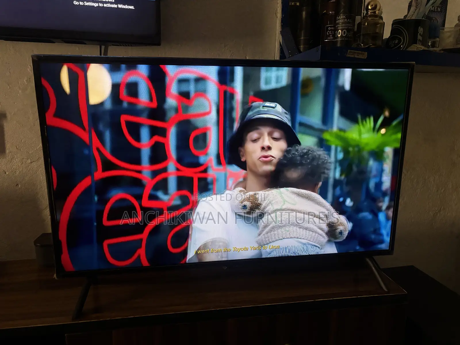 Samsung Qled 32 Inches Smart TV,Bluetooth,satellite ,YouTube,Netflix