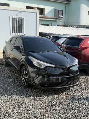 Toyota C-HR XLE FWD 2019 Black