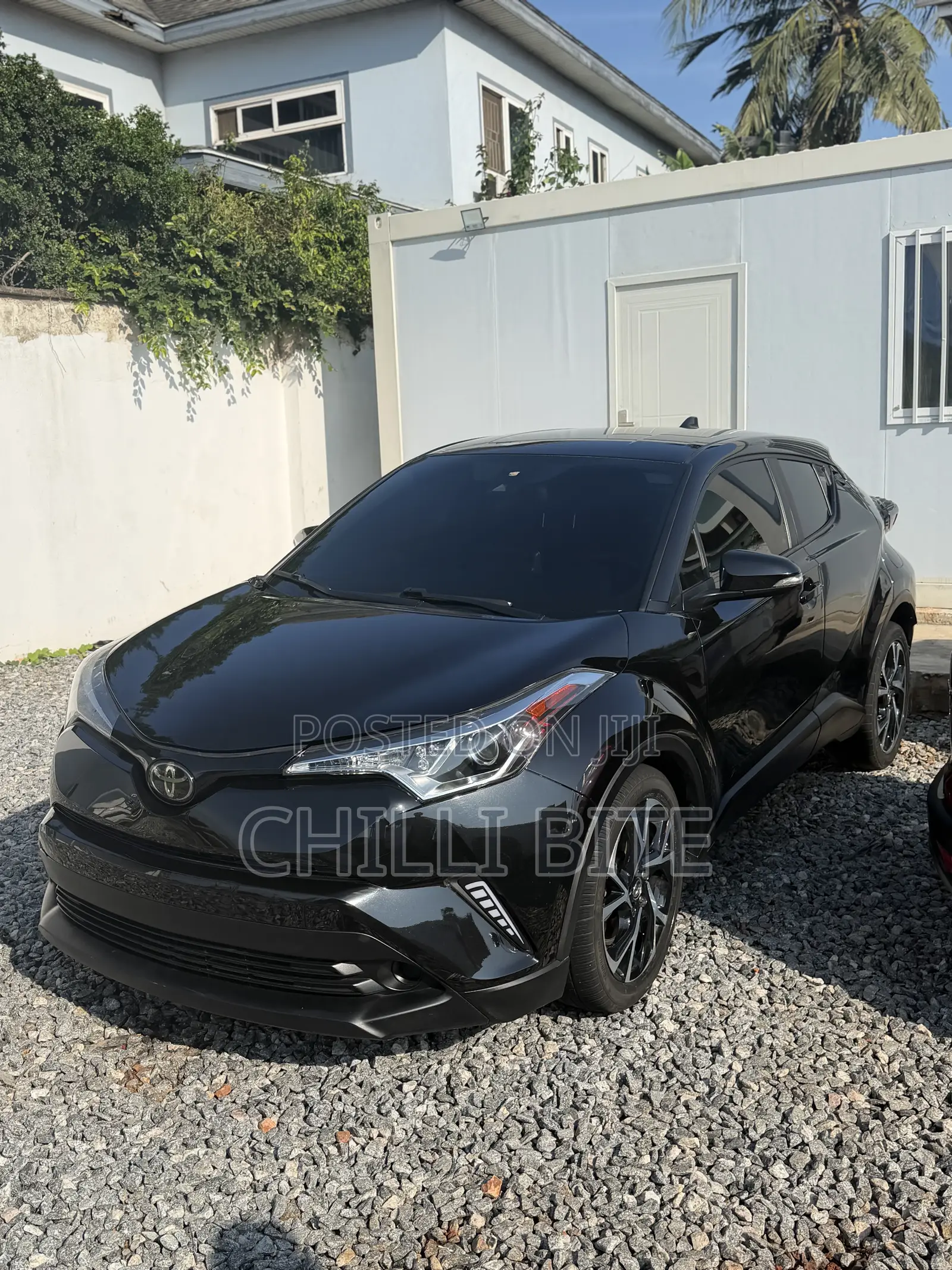 Toyota C-HR XLE FWD 2019 Black