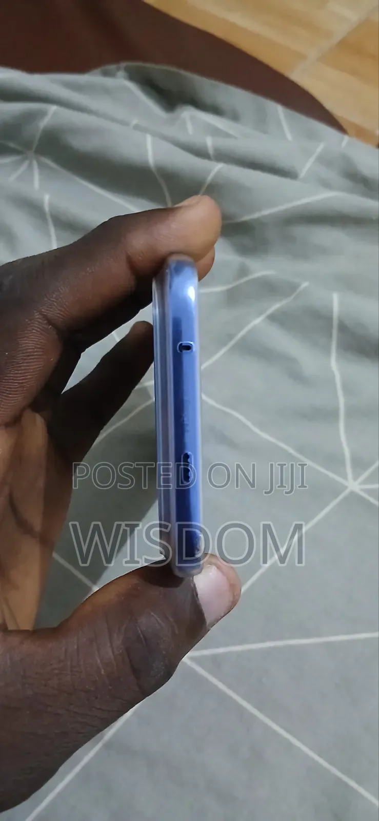 Tecno Camon Slim 256 GB Blue