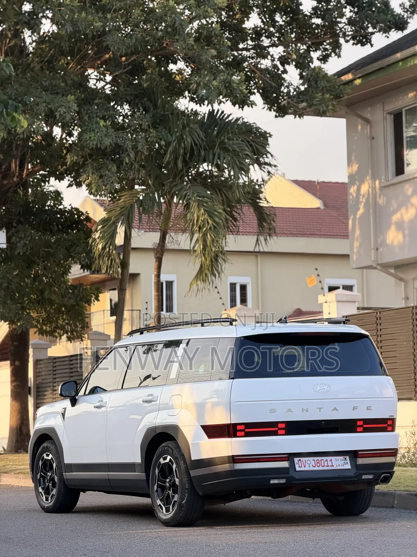 Hyundai Santa Fe Limited 2024 White