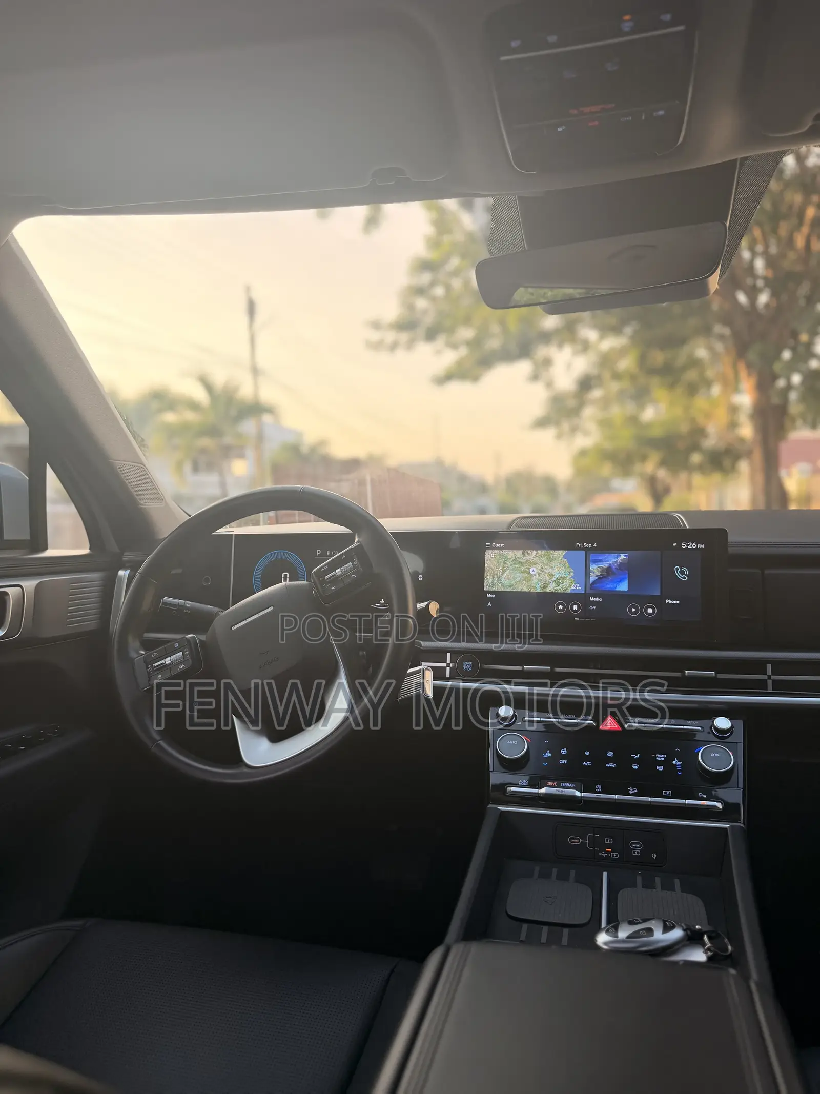 Hyundai Santa Fe Limited 2024 White