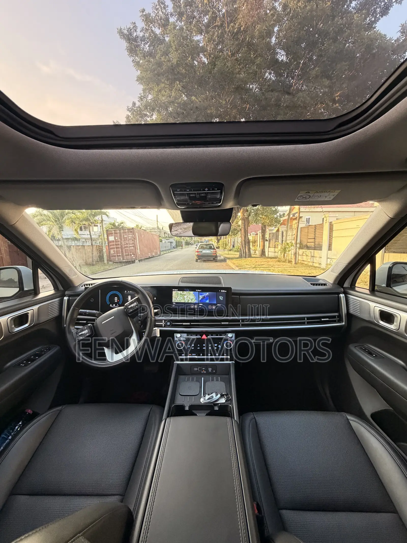 Hyundai Santa Fe Limited 2024 White
