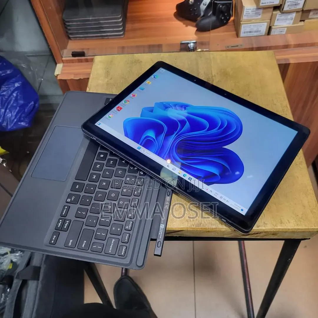 Laptop Dell Latitude 5290 2-in-1 16GB Intel Core i7 SSD 512GB