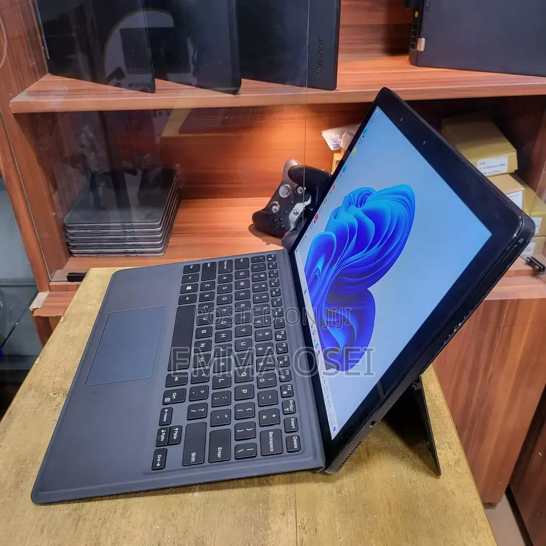 Laptop Dell Latitude 5290 2-in-1 16GB Intel Core i7 SSD 512GB