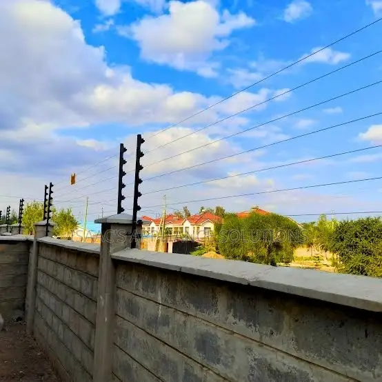 Professional Electric Fence and Gate Technician