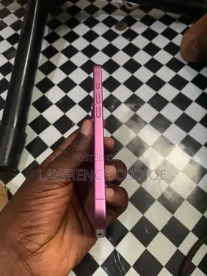 Apple iPhone 16 128 GB Pink