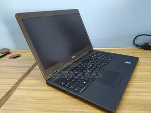 New Laptop Dell Latitude E5550 8GB Intel Core i5 HDD+SSD 320GB