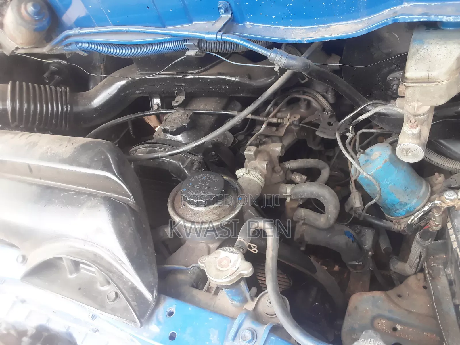 Toyota HiAce 2005 Blue