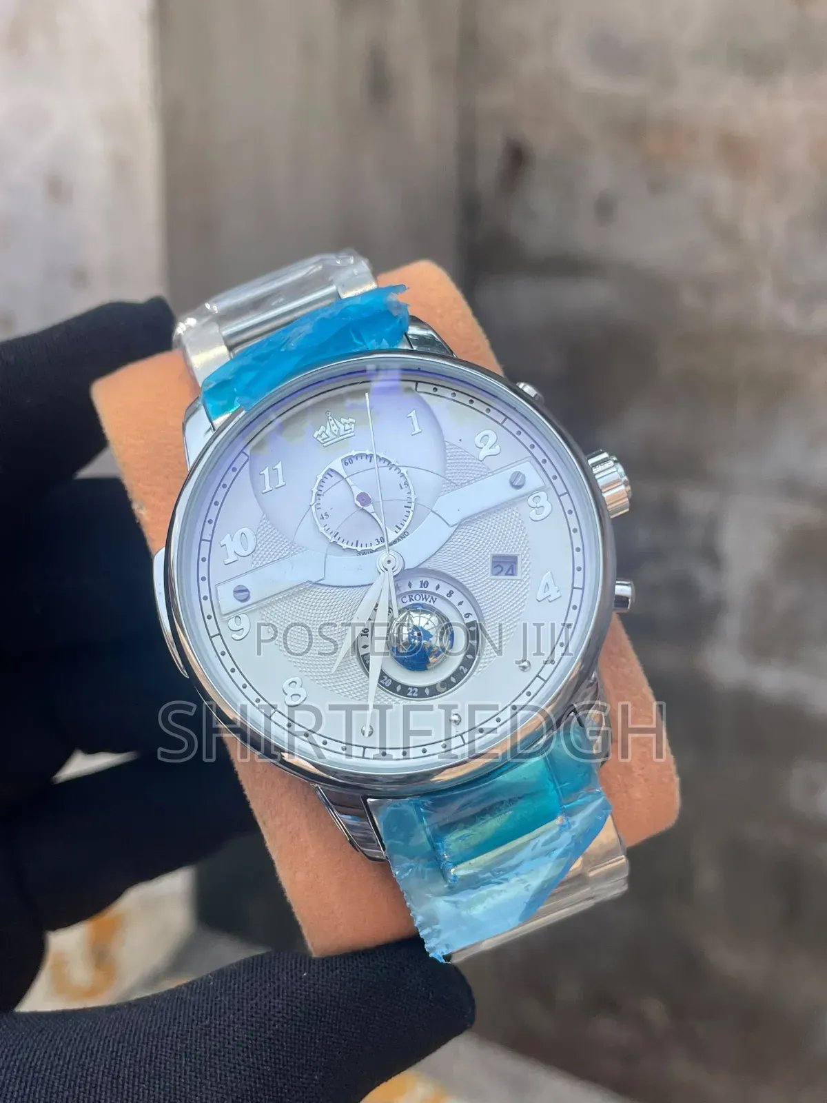 Crownstock Classic Watch