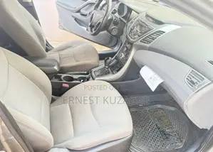 Hyundai Elantra 2016 Silver