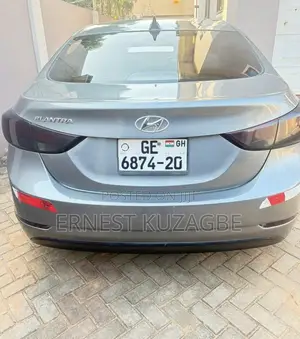 Hyundai Elantra 2016 Silver