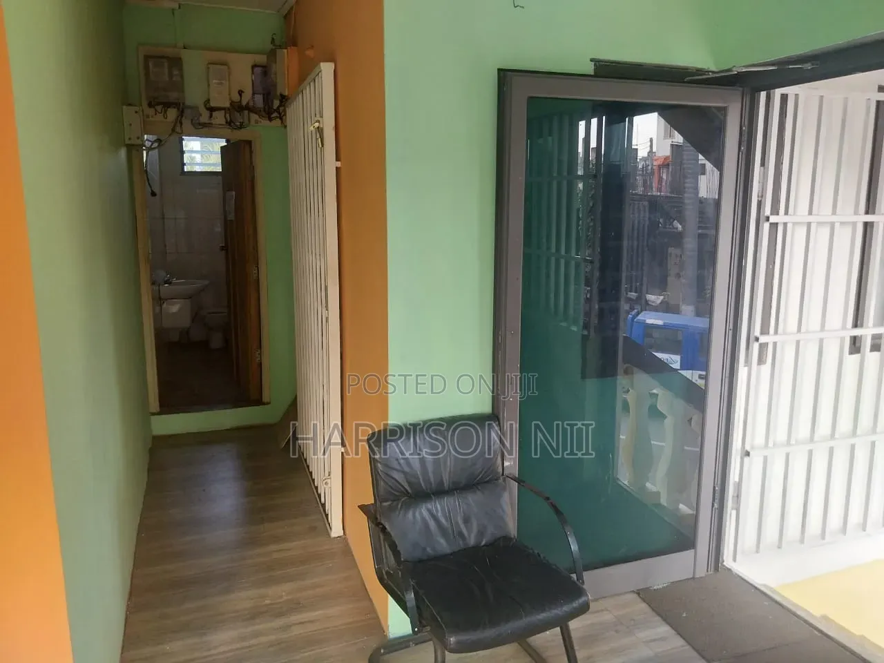 2 Room Office Space for Rent at Asylum Down
