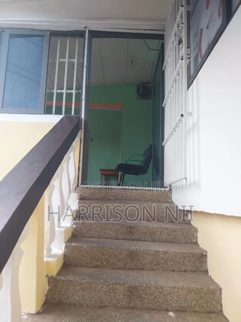 2 Room Office Space for Rent at Asylum Down