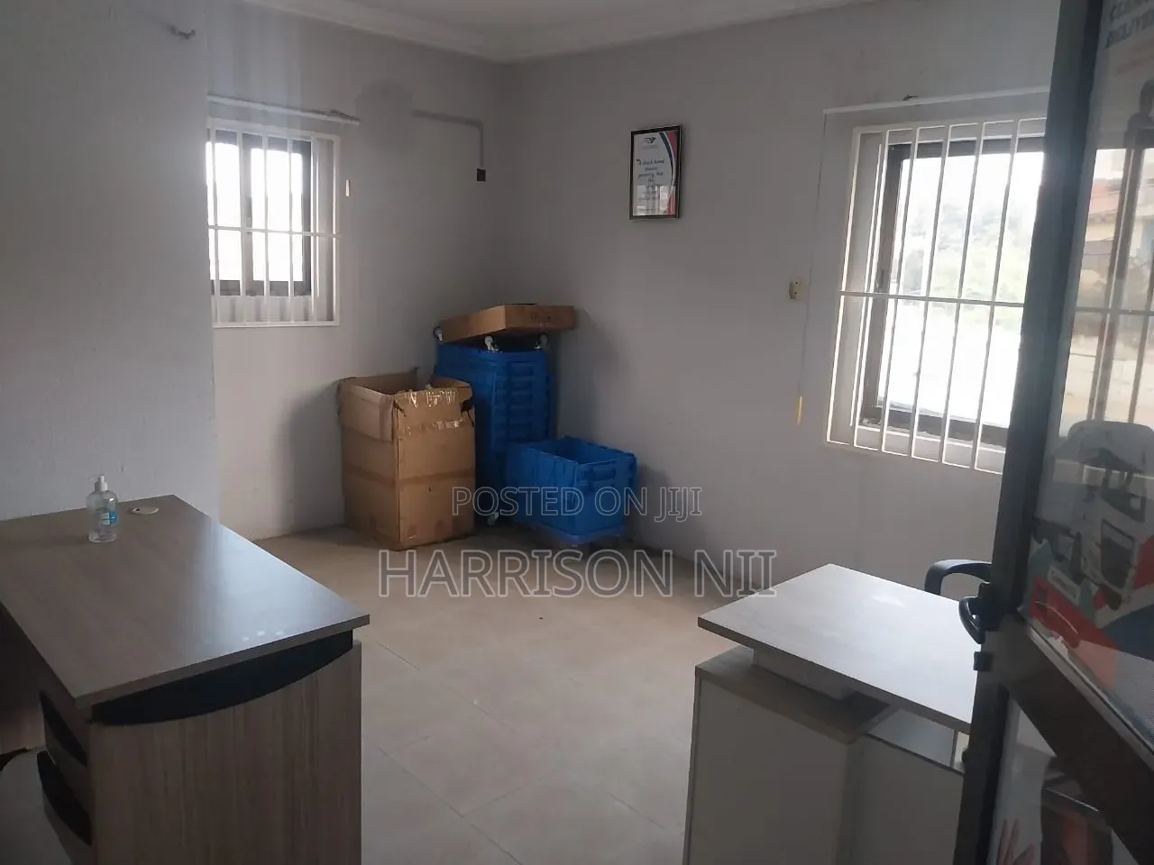 2 Room Office Space for Rent at Asylum Down