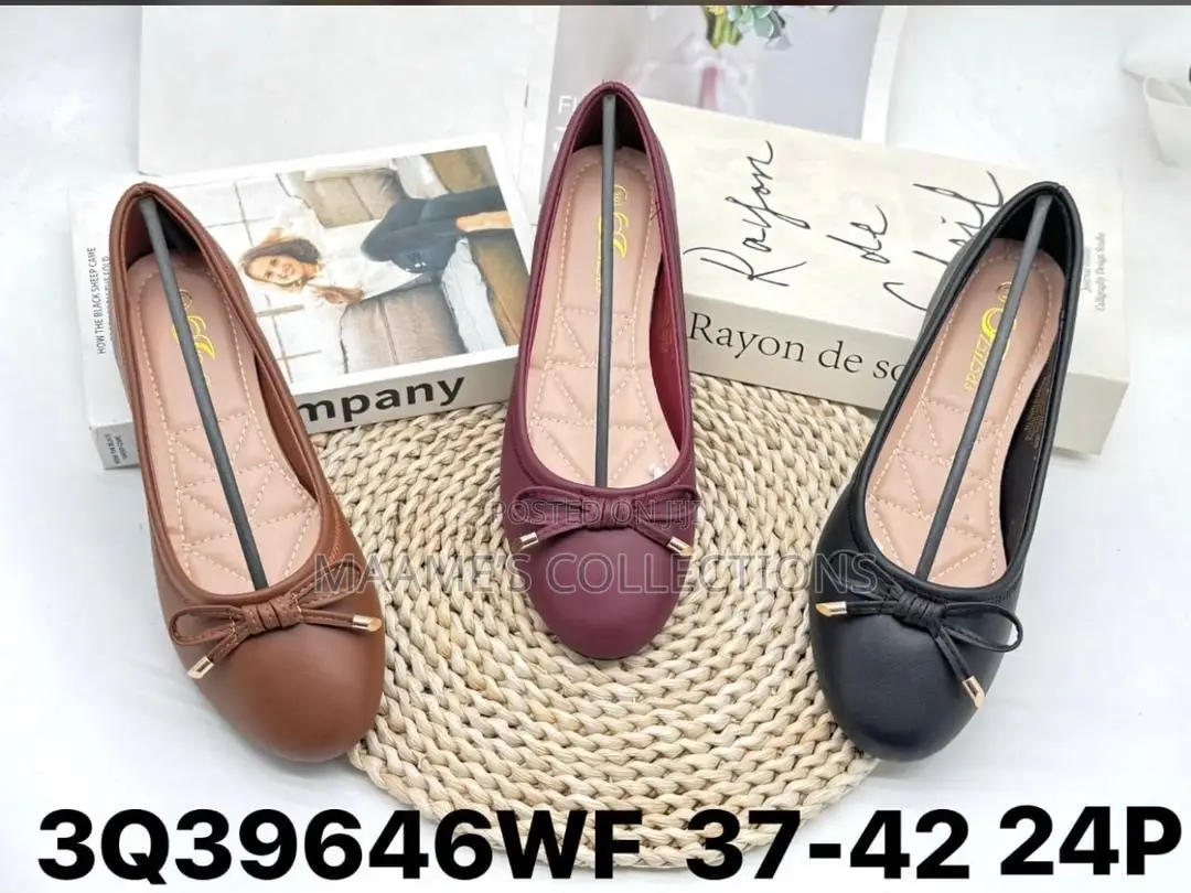 Women’s Elegant Patent Flat Shoes – Stylish Comfortable