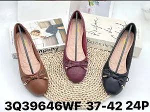 Women’s Elegant Patent Flat Shoes – Stylish Comfortable