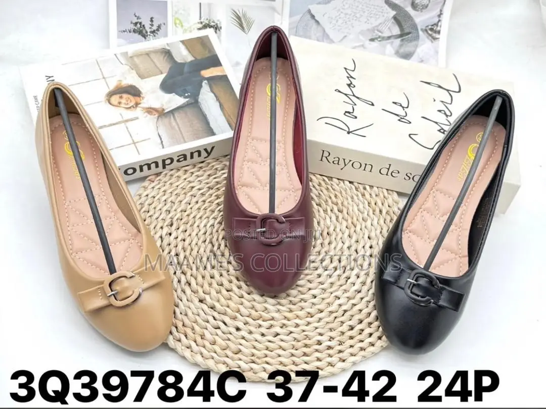 Women’s Elegant Patent Flat Shoes – Stylish Comfortable