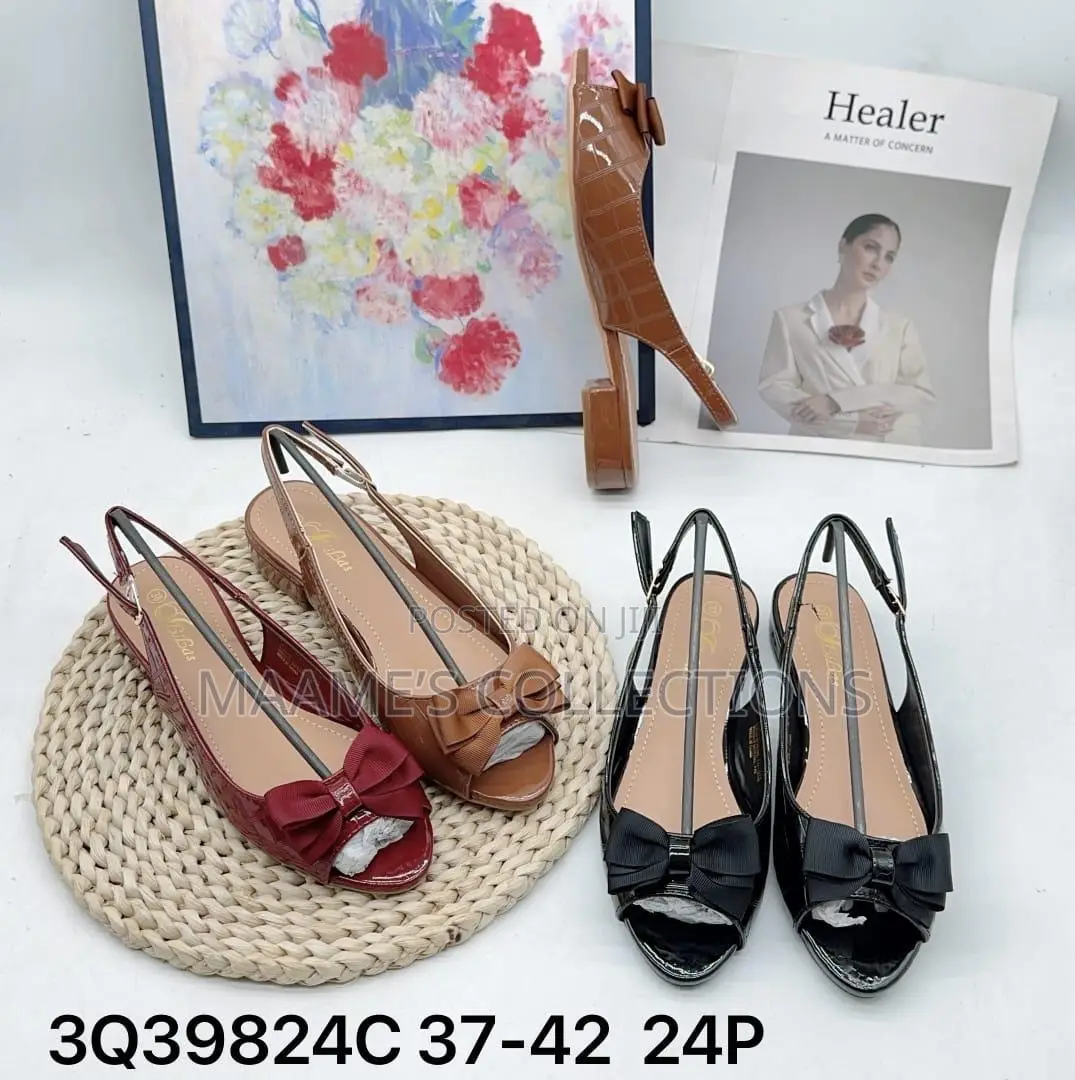 Women’s Elegant Patent Flat Shoes – Stylish Comfortable