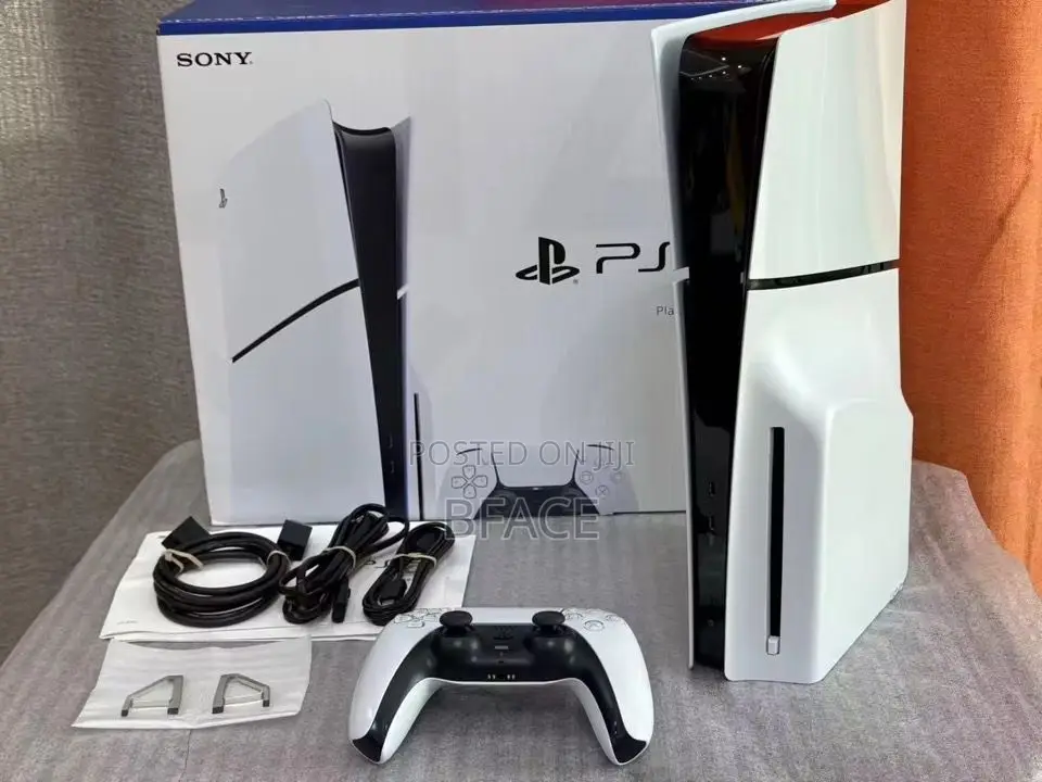 PS5 Slim (Disc Version) in Box