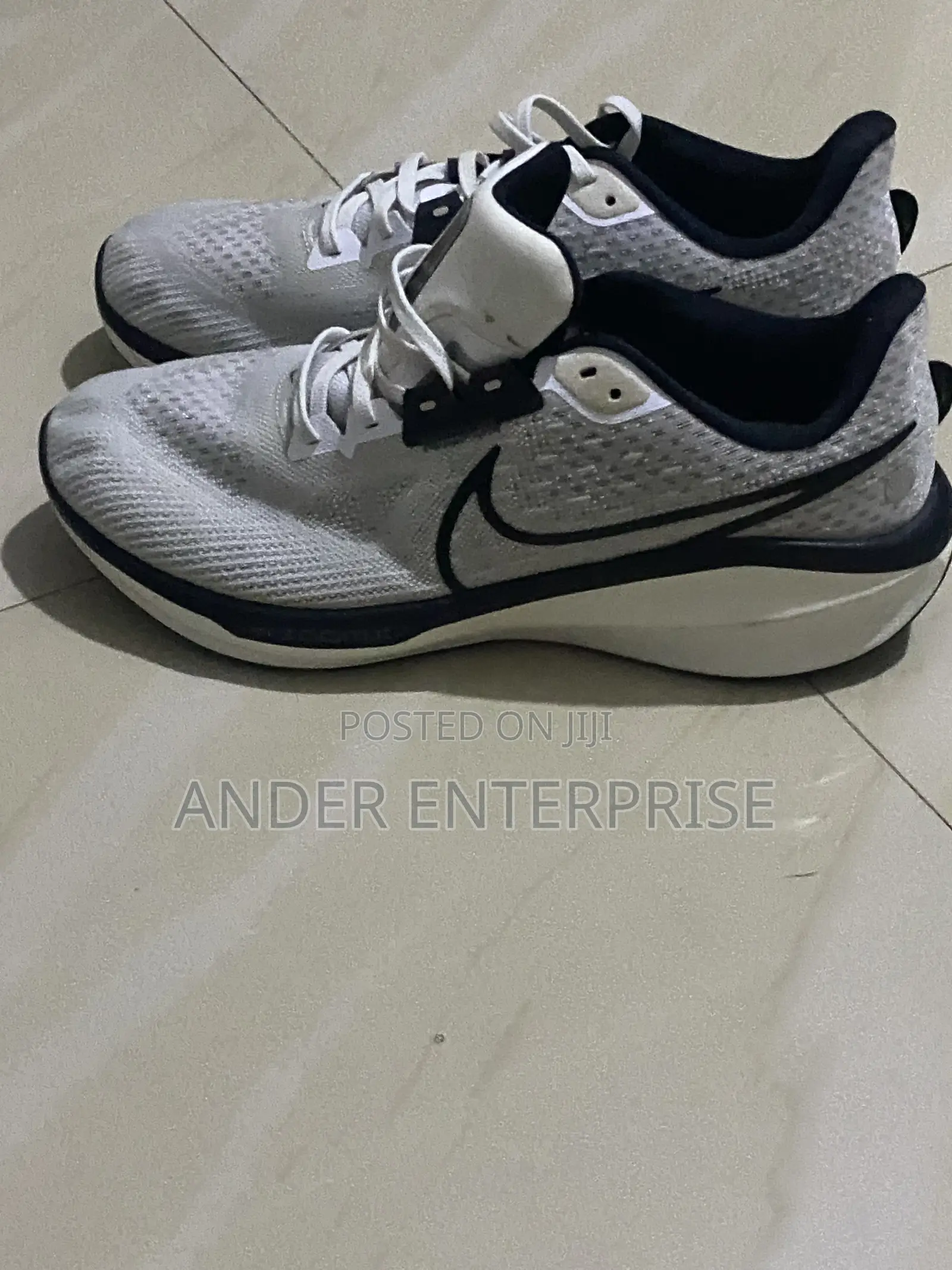 Original Nike Vomero 17 From Canada