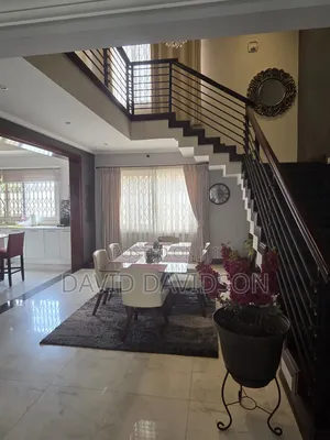 Furnished 5bdrm House in 5 Bedroom With, Tema Metropolitan for sale