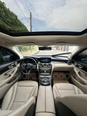 Mercedes-Benz C300 2020 Silver